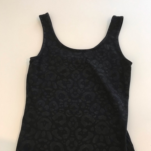 Black body-con dress! - Picture 1 of 2